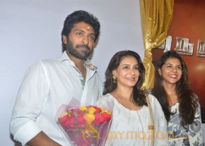 Vikram Prabhu New Movie Launch Stills photo 37