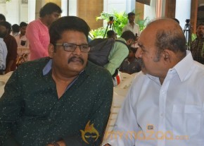 Vikram Prabhu New Movie Launch Stills photo 41
