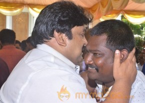 Vikram Prabhu New Movie Launch Stills photo 45