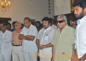 Vikram Prabhu New Movie Launch Stills photo 51