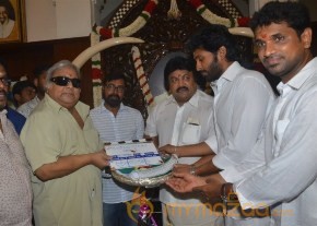Vikram Prabhu New Movie Launch Stills photo 8