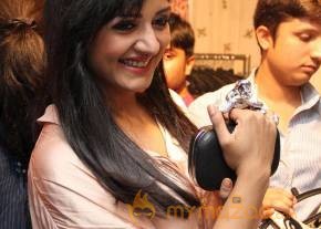 Vimala Raman At Trendz Life Style Expo2014 photo 39