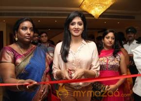 Vimala Raman At Trendz Life Style Expo2014 photo 31