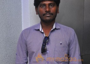 Vizha Tamil Movie Photos photo 31