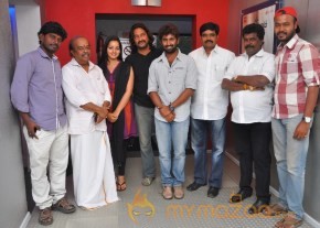 Vizha Tamil Movie Photos photo 22