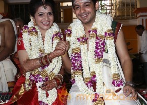 VJ DD Wedding Stills photo 3