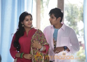 Yaan Movie New Photos photo 5