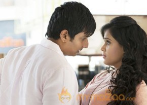 Yaan Movie New Photos photo 21