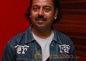 Yaanum Theeyavan Audio & Trailer Launch Stills photo 18
