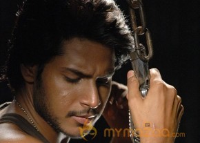 YAARUDA MAHESH MOVIE LATEST GALLERY photo 10