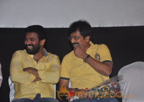 Yaaruda Mahesh Movie Trailer Launch   photo 34