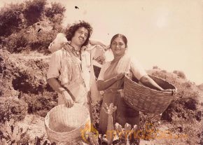 16 Vayathinile Movie Photos 