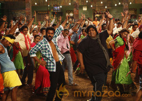 Aadalam Boys Chinnatha Dance Movie Stills photo 6