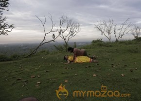 Aadi Tamil Movie Stills photo 10