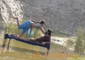 Aadi Tamil Movie Stills photo 7