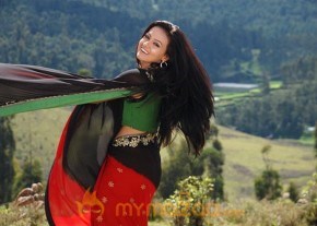 Aayiram Vilakku Movie Stills photo 14