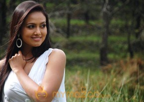 Aayiram Vilakku Movie Stills photo 15