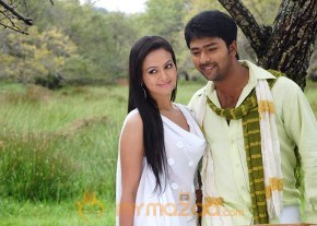 Aayiram Vilakku Movie Stills photo 16