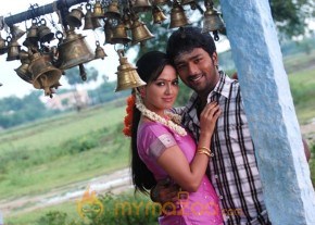 Aayiram Vilakku Movie Stills photo 3