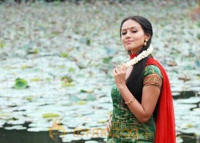 Aayiram Vilakku Movie Stills photo 23