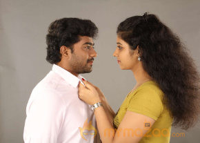 Aayul Regai Neeyadi Movie Stills photo 17