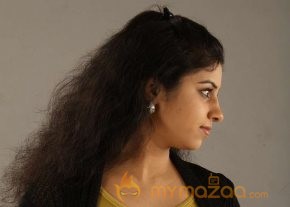 Aayul Regai Neeyadi Movie Stills photo 32