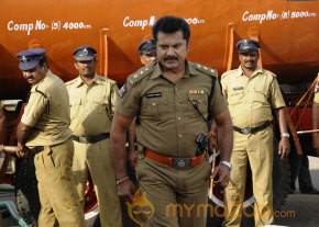Acham Thavir Movie Stills photo 35