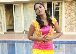 Adhu Vera Idhu Vera Movie Stills  photo 10