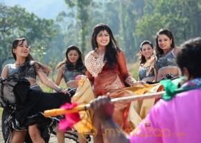 Adra Machan Visilu Movie Stills