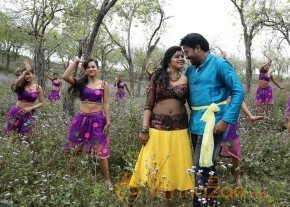 Adra Machan Visilu Tamil Film Stills photo 11