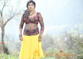 Adra Machan Visilu Tamil Film Stills photo 18
