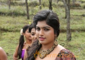 Adra Machan Visilu Tamil Film Stills photo 5