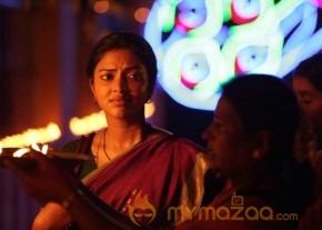 Amma Kanakku Movie New Stills photo 31