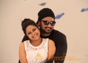 Andhamaan Movie Stills
