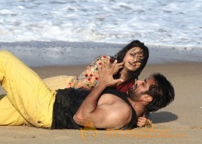 Andhamaan Movie Stills photo 11