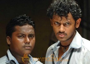 Angadi Theru movie stills photo 5
