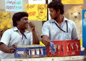 Angadi Theru movie stills photo 11