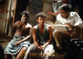 Angadi Theru movie stills photo 14