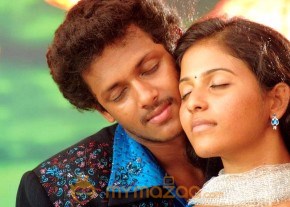 Angadi Theru movie stills photo 19