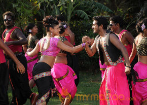 Angusam Movie Stills  photo 16