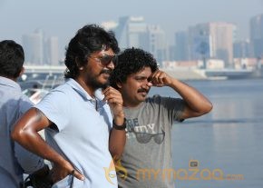 Arrambam Movie Working Stills  photo 4