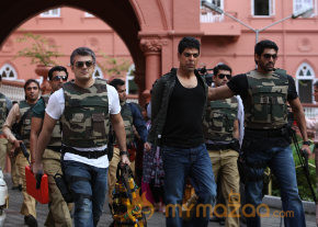 Arrambam New Movie Stills  photo 8