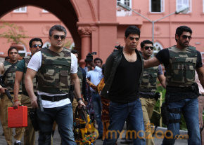 Arrambam New Movie Stills  photo 75