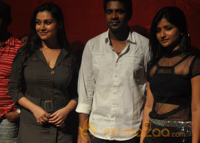 Athiyayam Movie Onlocation Stills  photo 10