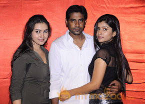 Athiyayam Movie Onlocation Stills  photo 19