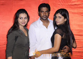 Athiyayam Movie Onlocation Stills  photo 15