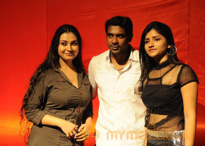 Athiyayam Movie Onlocation Stills  photo 37