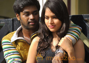 Athu Vera Ethu Vera Movie Stills photo 28