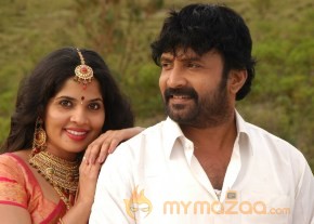 Avan Aval New Tamil Movie Stills photo 16