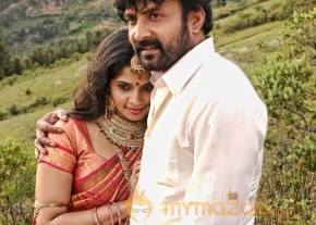 Avan Aval New Tamil Movie Stills photo 9